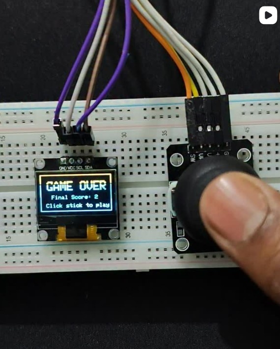 Snake game on oled display